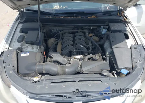 2013 Hyundai Genesis 5.0 R-Spec z USA, uszkodzony, nr VIN KMHGC4DH5DU221522